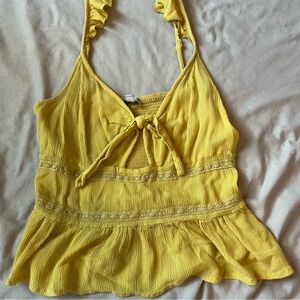 Small Yellow flowing tank